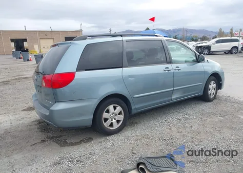2009 Toyota Sienna Le z USA, uszkodzony, nr VIN 5TDZK23C39S283281
